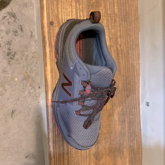 New Balance 510 v5 - Men’s Size 12 - Picture 6 of 8